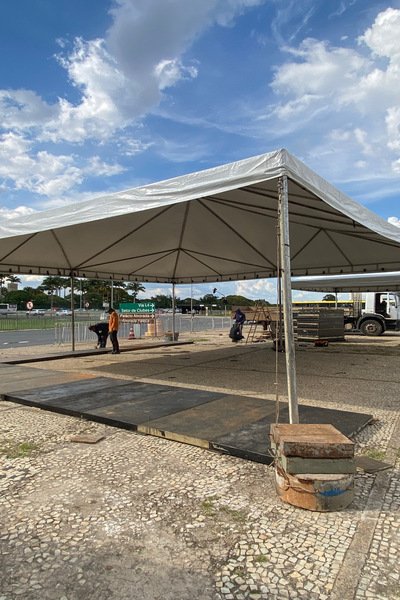 E2F4622C-895C-4D5A-BB2B-EB319ECC2812